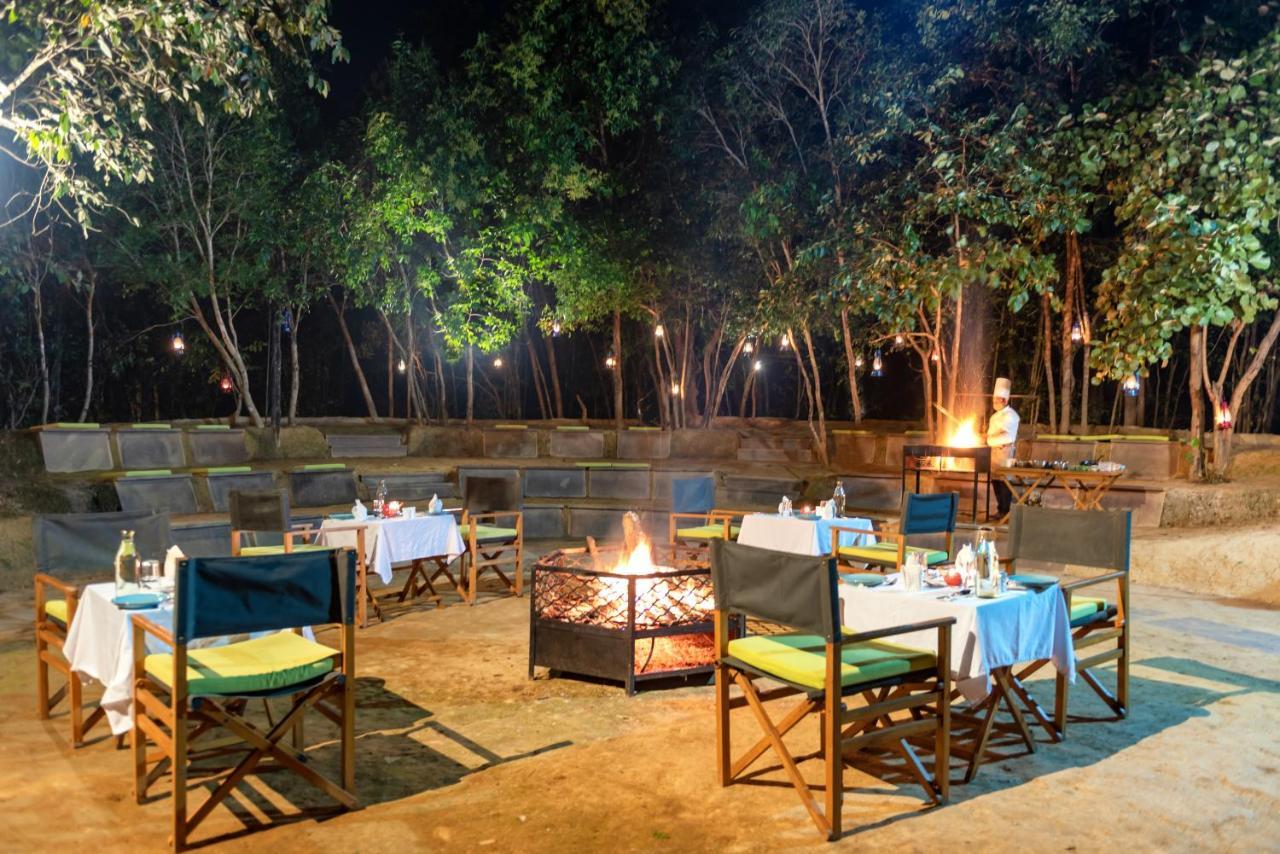 Kanha Jungle Camp Экстерьер фото