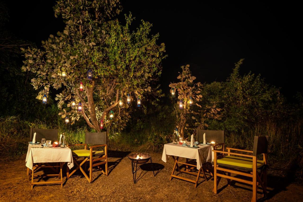 Kanha Jungle Camp Экстерьер фото