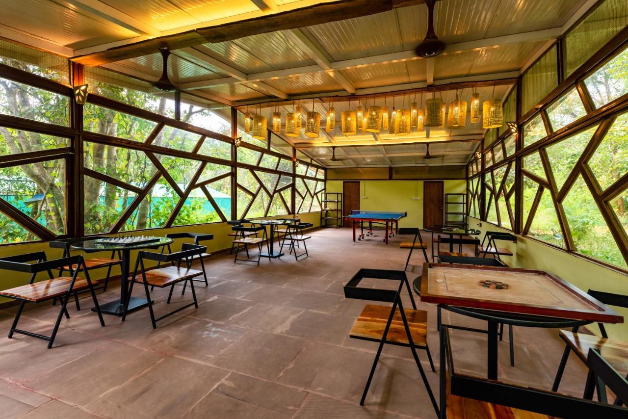 Kanha Jungle Camp Экстерьер фото