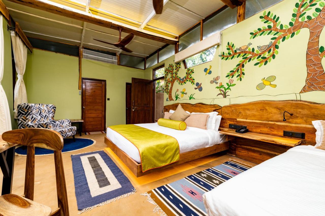 Kanha Jungle Camp Экстерьер фото