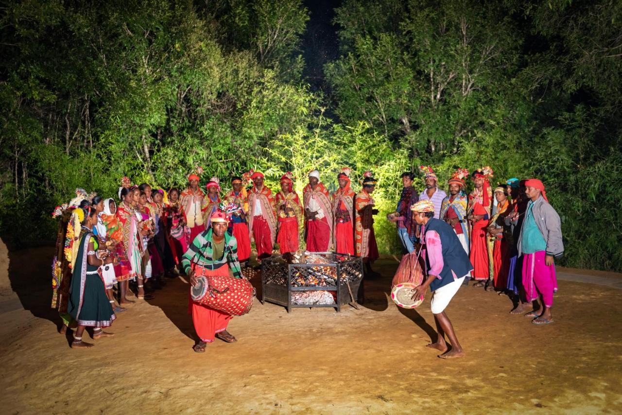 Kanha Jungle Camp Экстерьер фото