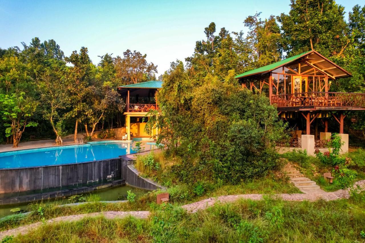 Kanha Jungle Camp Экстерьер фото