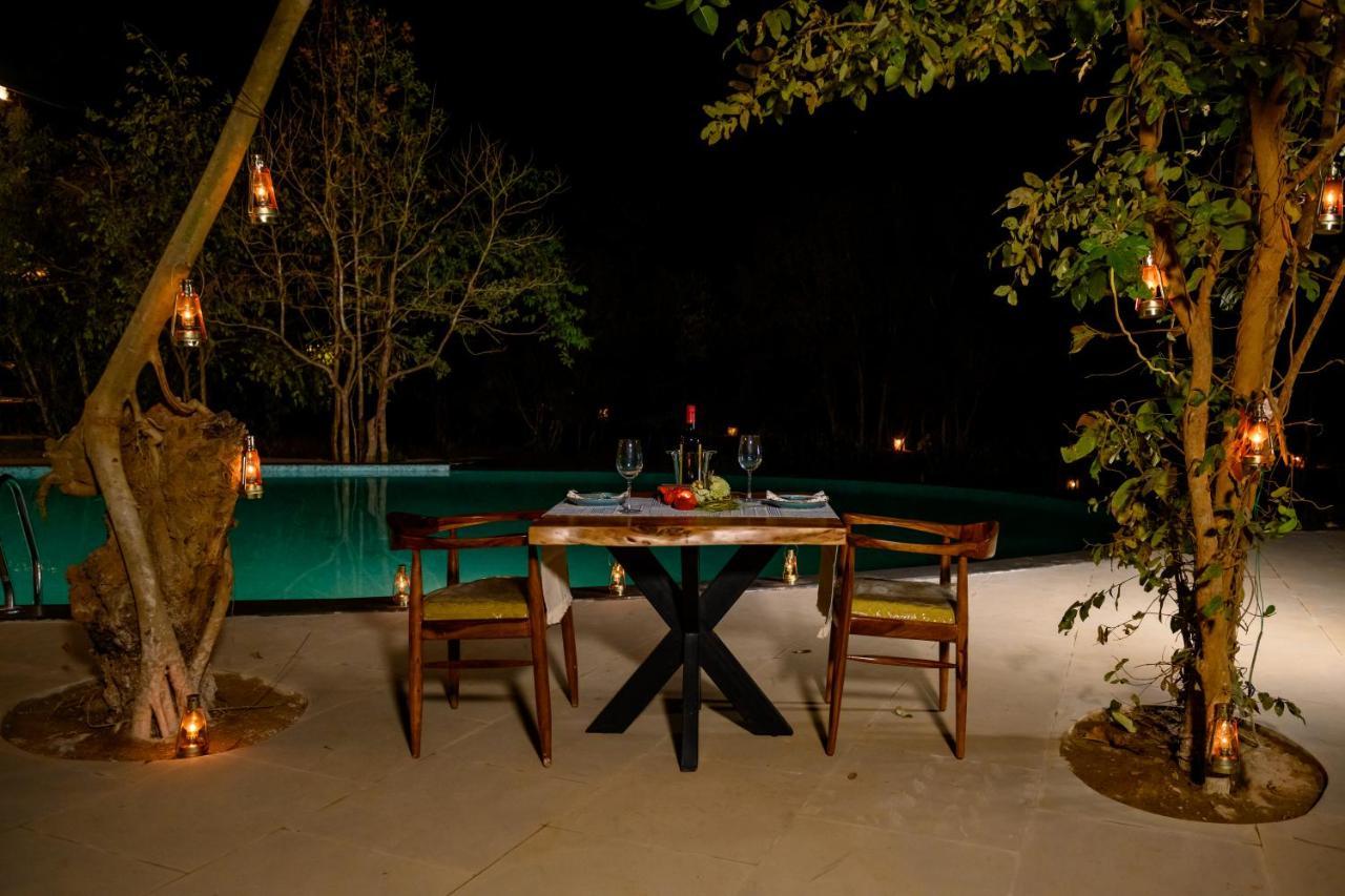 Kanha Jungle Camp Экстерьер фото