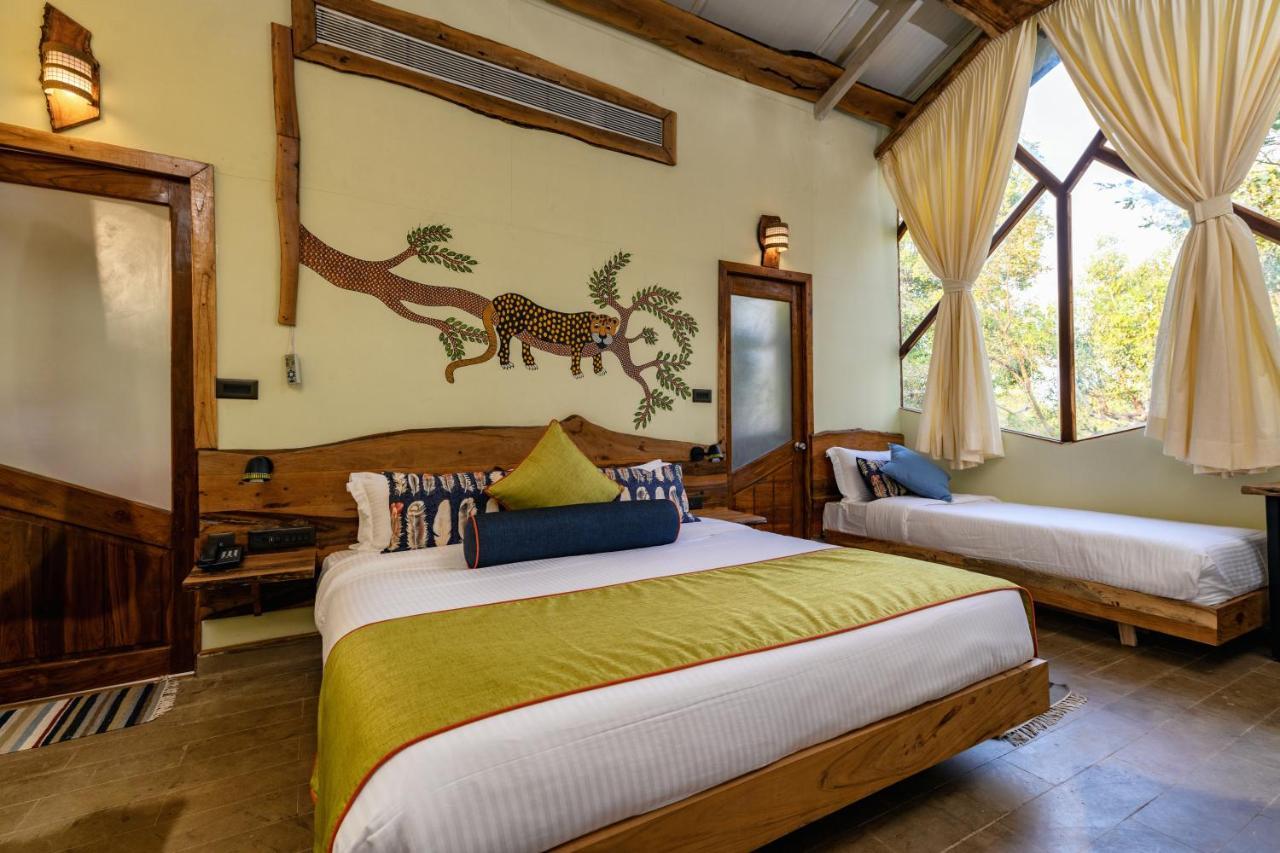 Kanha Jungle Camp Экстерьер фото