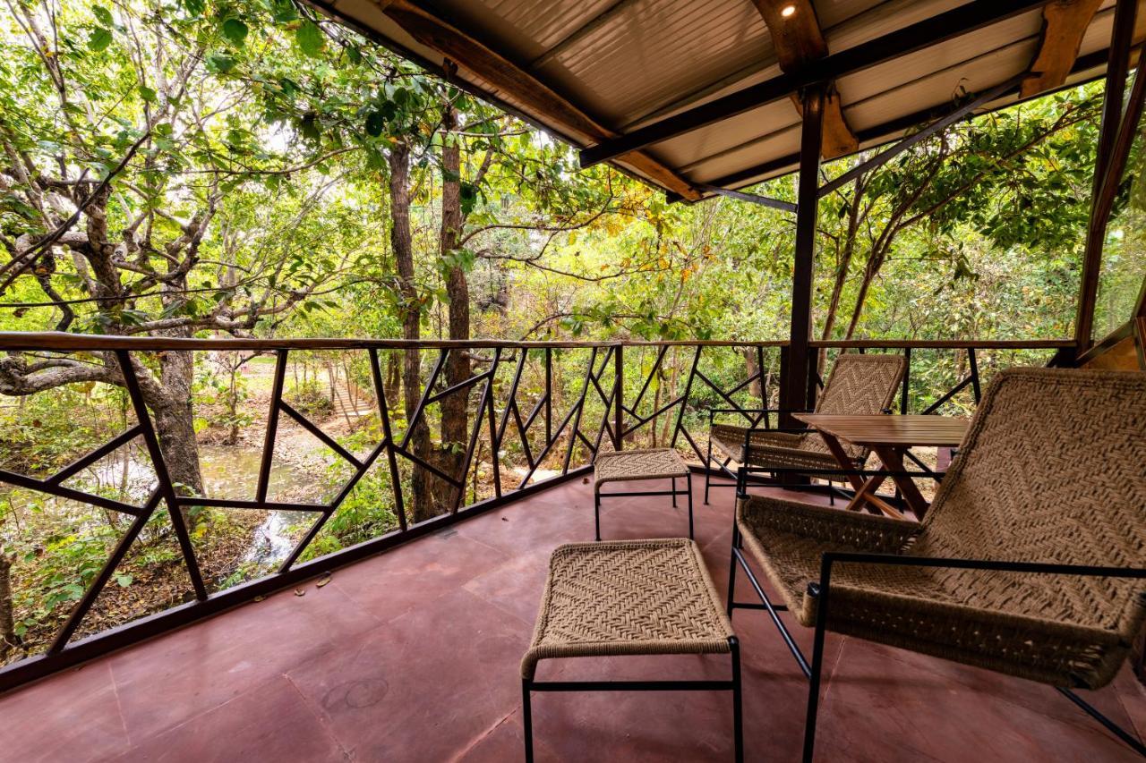 Kanha Jungle Camp Экстерьер фото