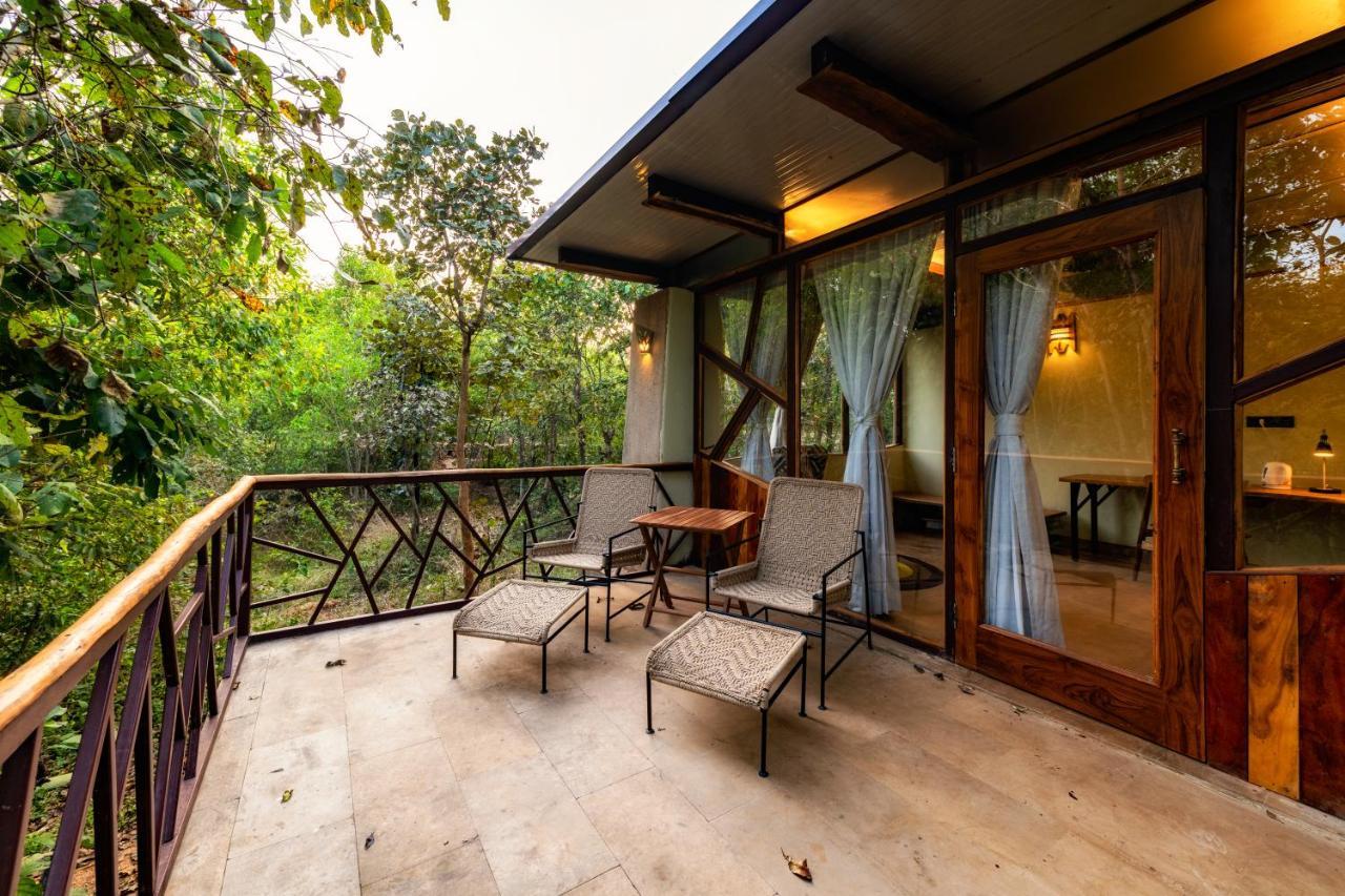 Kanha Jungle Camp Экстерьер фото
