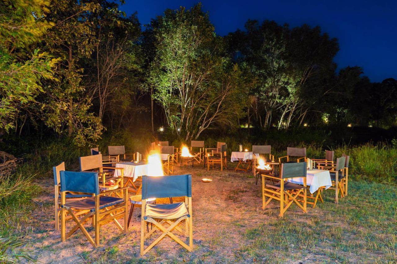 Kanha Jungle Camp Экстерьер фото