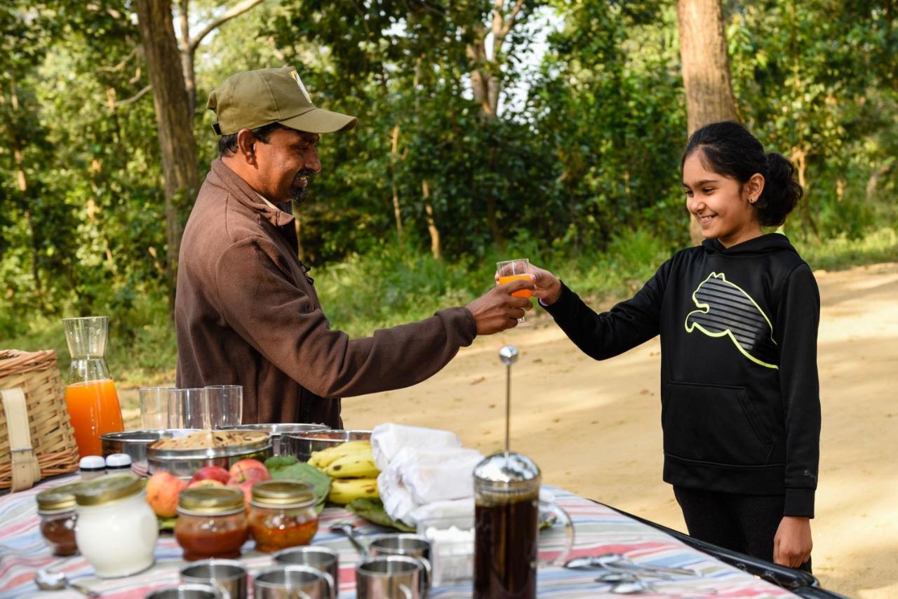 Kanha Jungle Camp Экстерьер фото