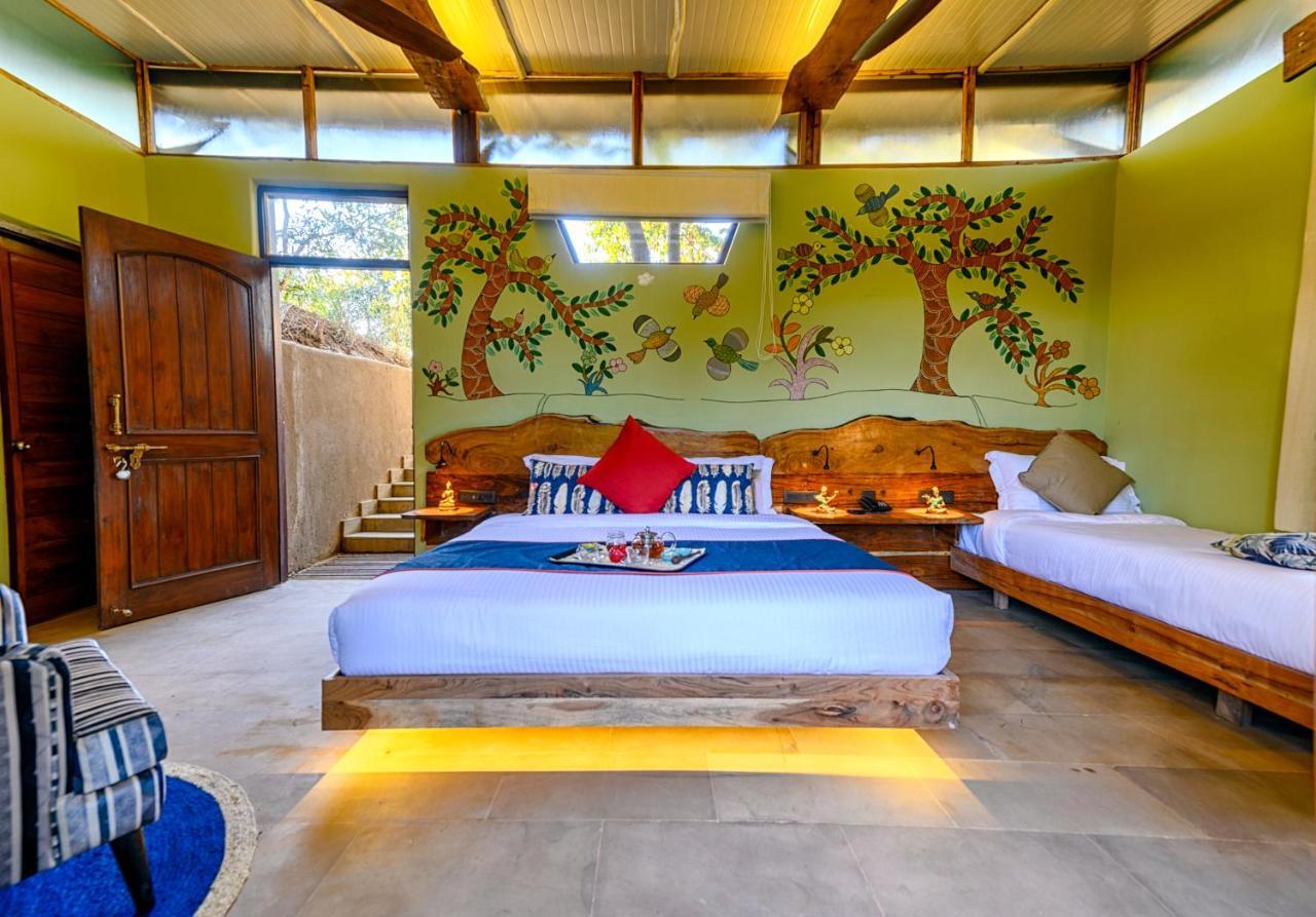 Kanha Jungle Camp Экстерьер фото
